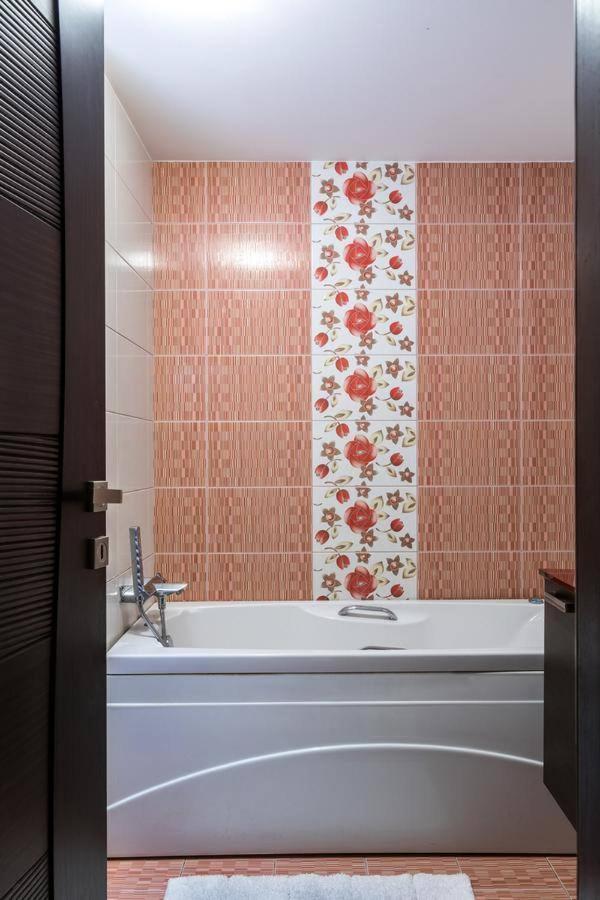 Apartment Ionias In